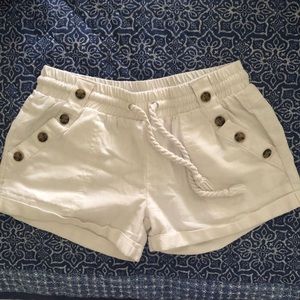 cream shorts